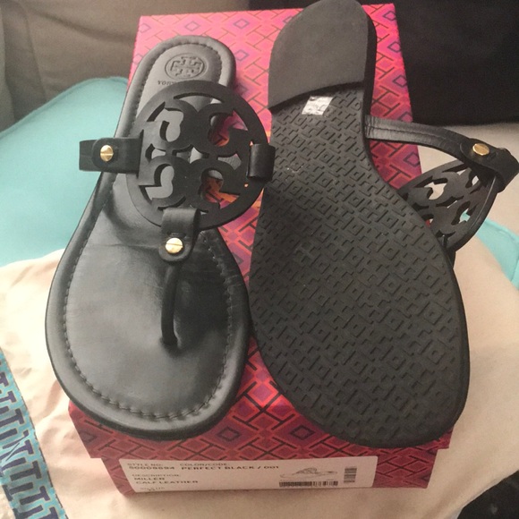 Sold - Picture 1 of 8